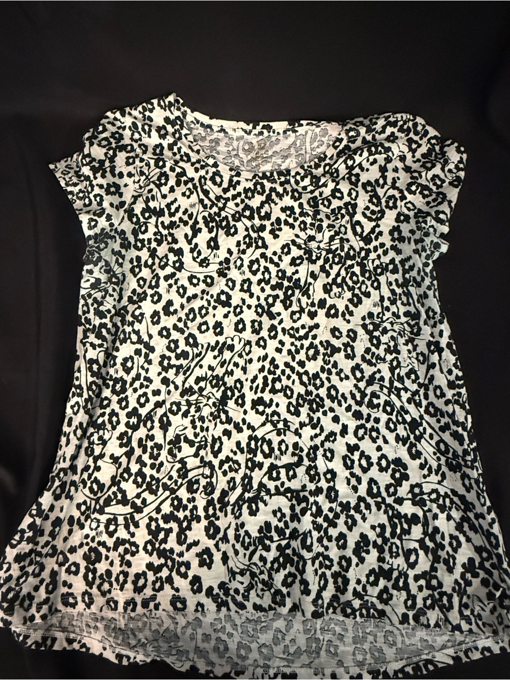 Lilly Pulitzer Black & White Short Sleeve Animal Print Top